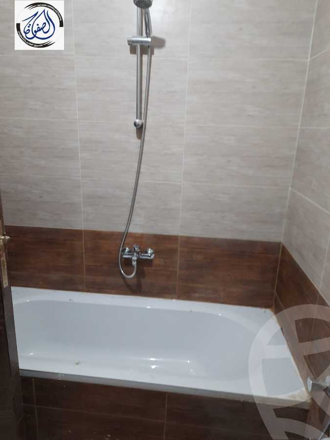 https://aqarmap.com.eg/en/listing/4200096-for-rent-cairo-new-cairo-compounds-fifth-square