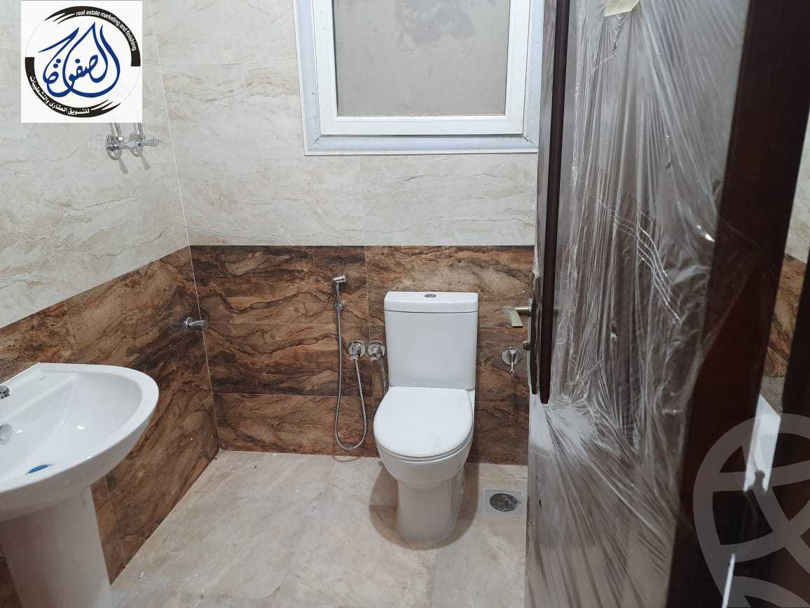 https://aqarmap.com.eg/en/listing/4200096-for-rent-cairo-new-cairo-compounds-fifth-square