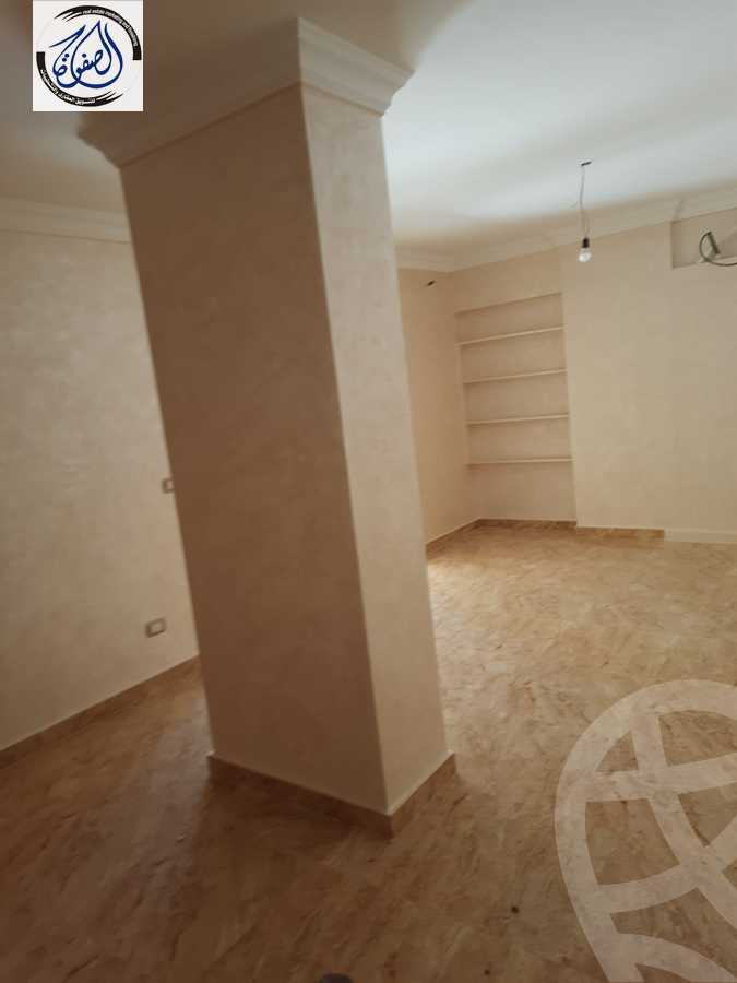 https://aqarmap.com.eg/en/listing/4200096-for-rent-cairo-new-cairo-compounds-fifth-square