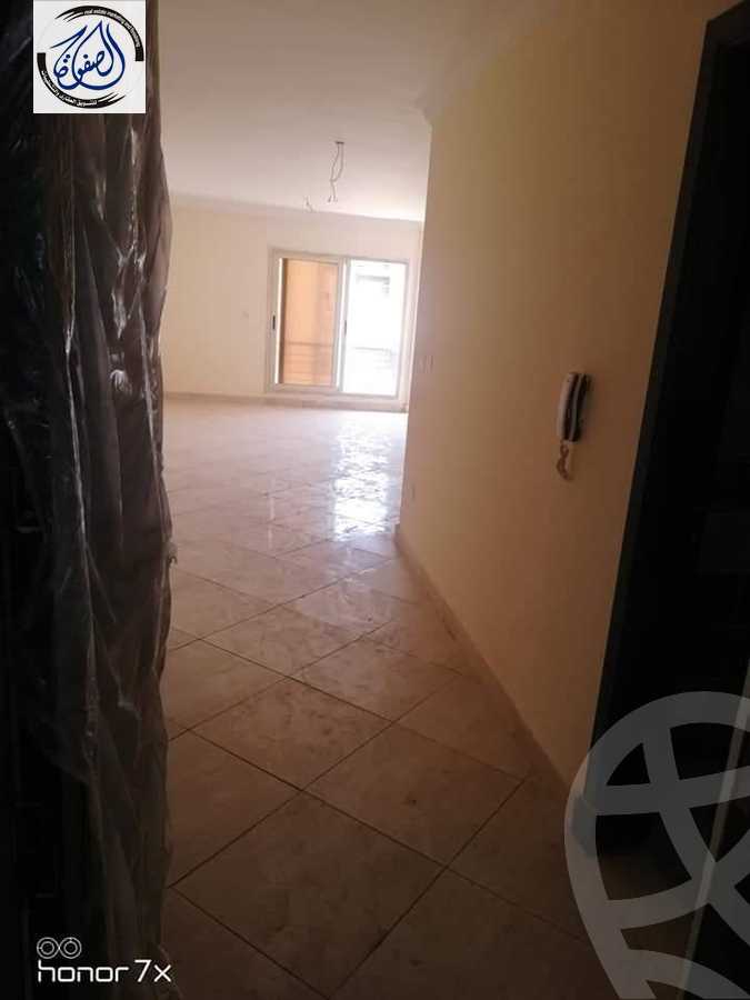 https://aqarmap.com.eg/ar/listing/4202592-for-sale-cairo-new-cairo-compounds-dar-misr-el-koronfel