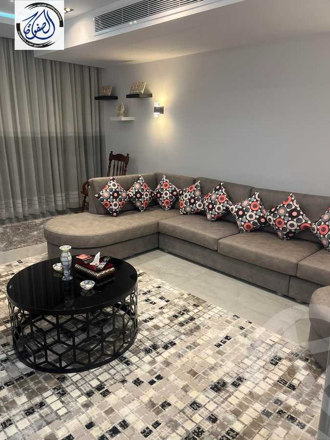 https://aqarmap.com.eg/en/listing/4211968-for-sale-cairo-new-cairo-compounds-midtown