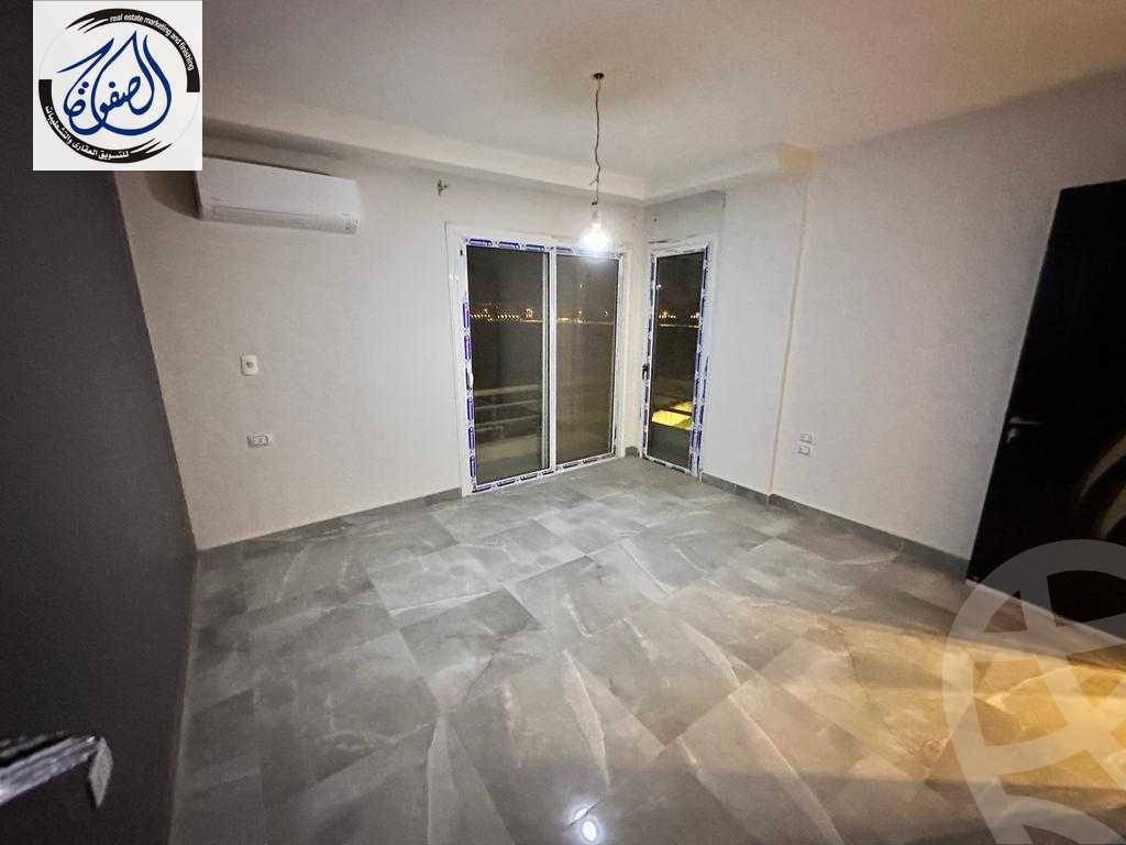 https://aqarmap.com.eg/en/listing/4239545-for-rent-cairo-new-cairo-compounds-the-square