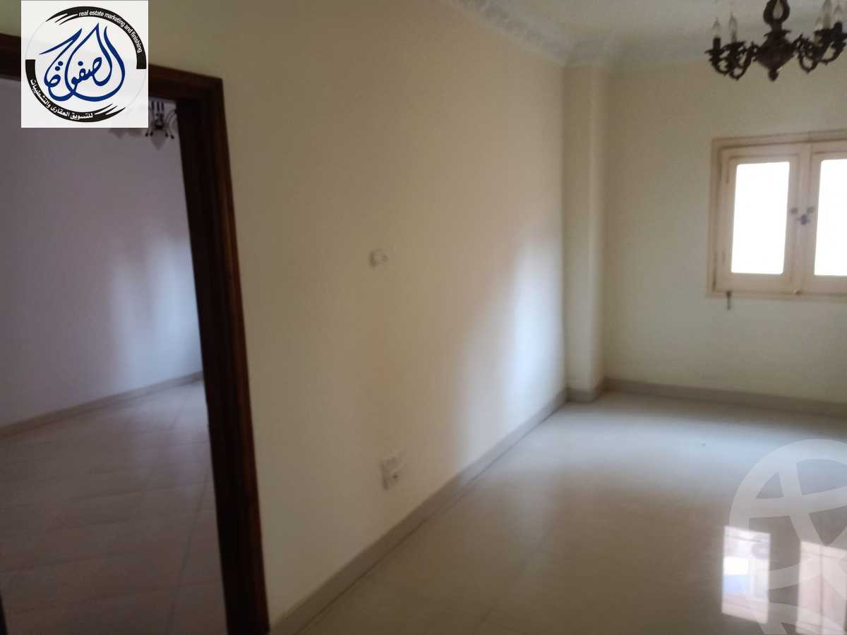 https://aqarmap.com.eg/en/listing/4241849-for-rent-cairo-new-cairo-sharq-el-akadamiya-izz-aldin-ismail-st