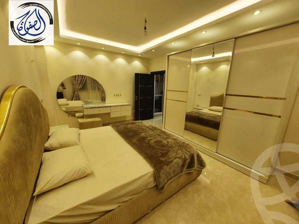 https://aqarmap.com.eg/en/listing/6074653-for-rent-cairo-new-cairo-compounds-el-mostashareen-compound