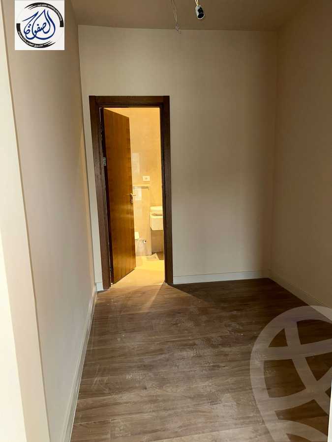 https://aqarmap.com.eg/en/listing/4254475-for-rent-cairo-new-cairo-compounds-villette