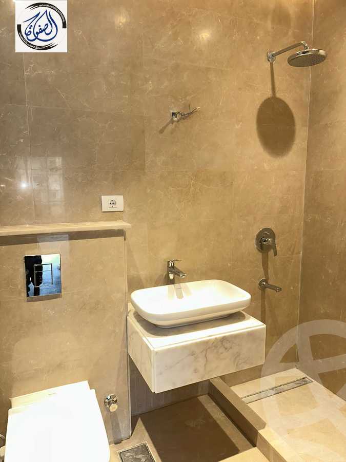https://aqarmap.com.eg/en/listing/4254475-for-rent-cairo-new-cairo-compounds-villette