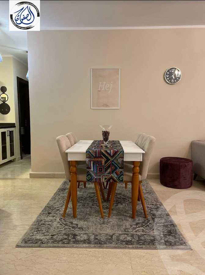 https://aqarmap.com.eg/ar/listing/4272190-for-rent-cairo-new-cairo-compounds-village-avenue