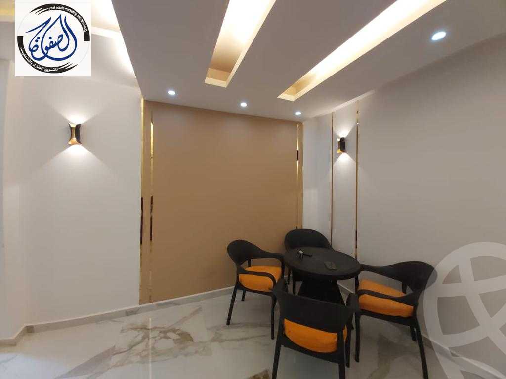 https://aqarmap.com.eg/ar/listing/4274691-for-sale-cairo-new-cairo-compounds-the-square