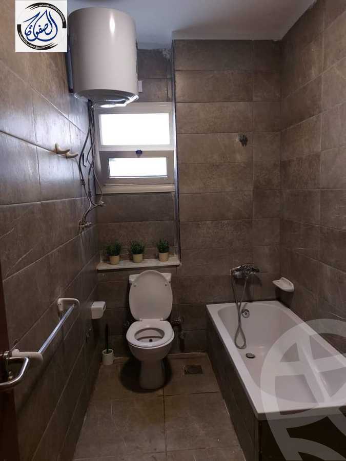 https://aqarmap.com.eg/ar/listing/4274921-for-rent-cairo-new-cairo-compounds-smrt-lyf-y-sy-jrwb