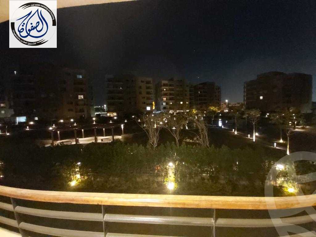 https://aqarmap.com.eg/en/listing/4282040-for-sale-cairo-new-cairo-compounds-the-square