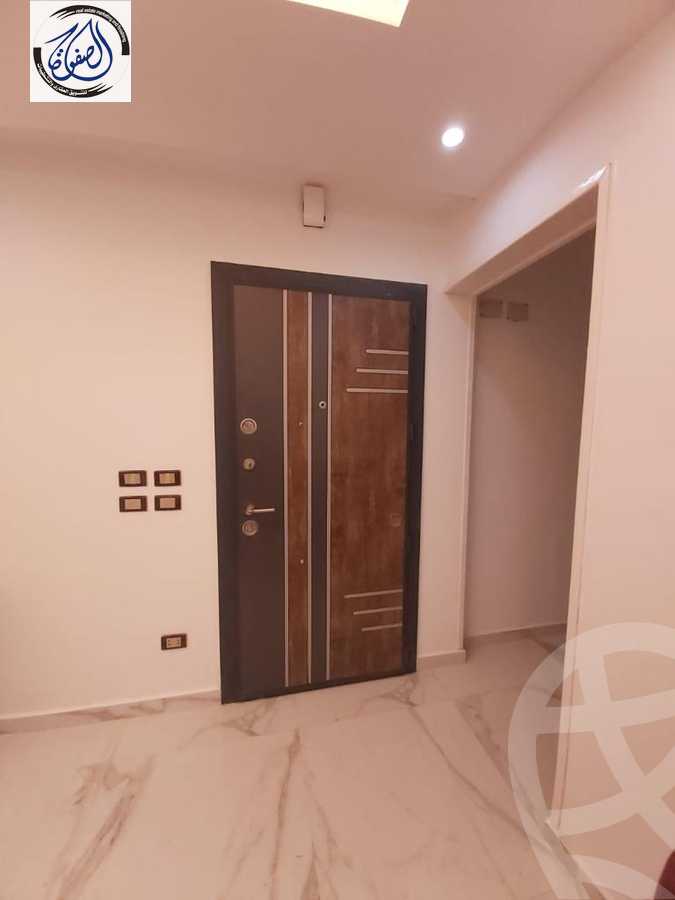 https://aqarmap.com.eg/en/listing/4282040-for-sale-cairo-new-cairo-compounds-the-square