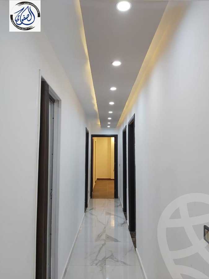 https://aqarmap.com.eg/en/listing/4282040-for-sale-cairo-new-cairo-compounds-the-square