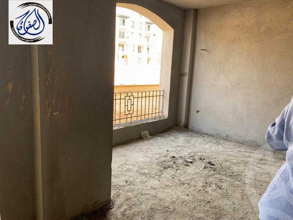 https://aqarmap.com.eg/en/listing/4284972-for-sale-cairo-new-cairo-compounds-stwn-ryzydns-by-ar-y-llttwyr
