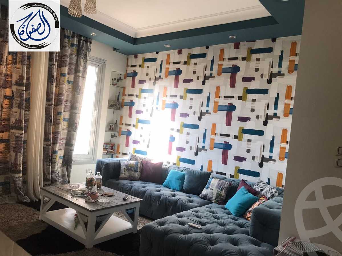 https://aqarmap.com.eg/ar/listing/4294332-for-rent-cairo-new-cairo-compounds-kmbwnd-fyldj-jyt-blm-hylz