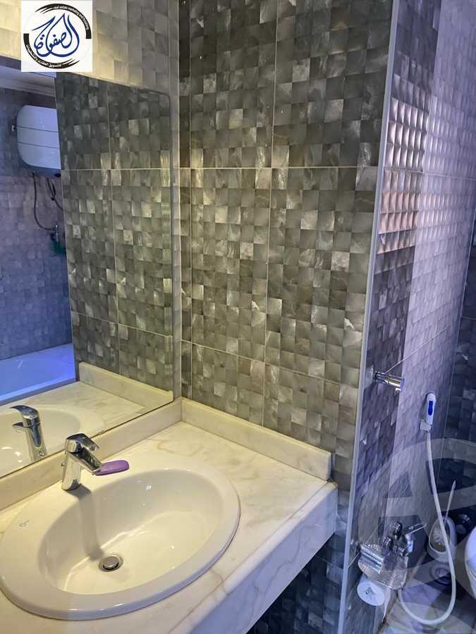 https://aqarmap.com.eg/en/listing/4299610-for-sale-cairo-new-cairo-compounds-el-masrawiyeh