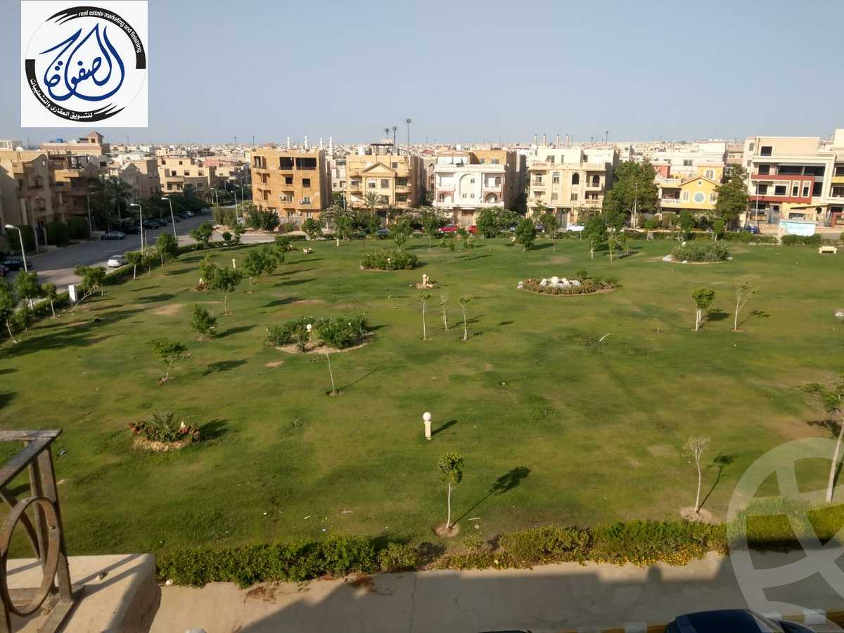 https://aqarmap.com.eg/en/listing/4314422-for-sale-cairo-new-cairo-ganob-el-akadamiya-south-academy-a-al-mekdad-ibn-omar-street