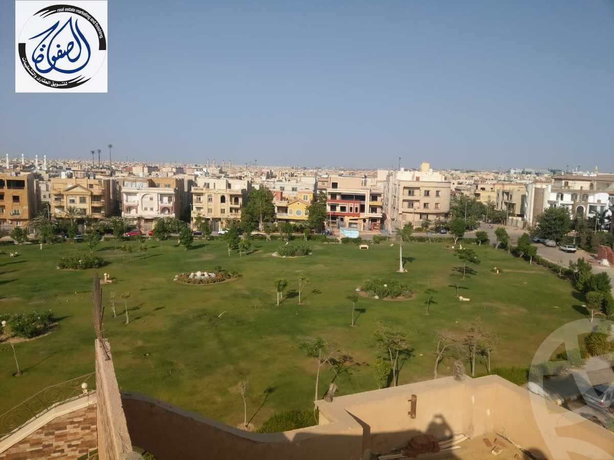 https://aqarmap.com.eg/en/listing/4314422-for-sale-cairo-new-cairo-ganob-el-akadamiya-south-academy-a-al-mekdad-ibn-omar-street