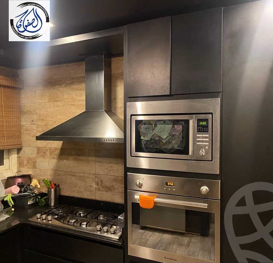 https://aqarmap.com.eg/en/listing/4326088-for-sale-cairo-new-cairo-compounds-hayati-residence
