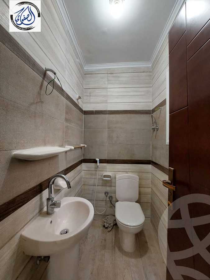 https://aqarmap.com.eg/ar/listing/4341503-for-rent-cairo-new-cairo-compounds-the-square