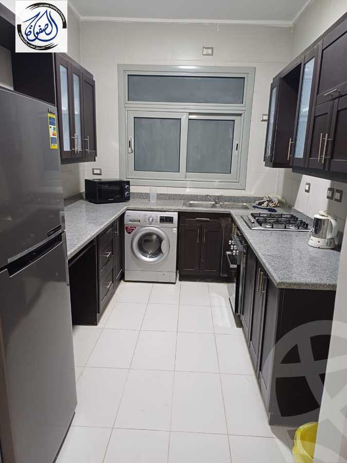 https://aqarmap.com.eg/ar/listing/4349973-for-rent-cairo-new-cairo-compounds-kmbwnd-fyldj-jyt-blm-hylz
