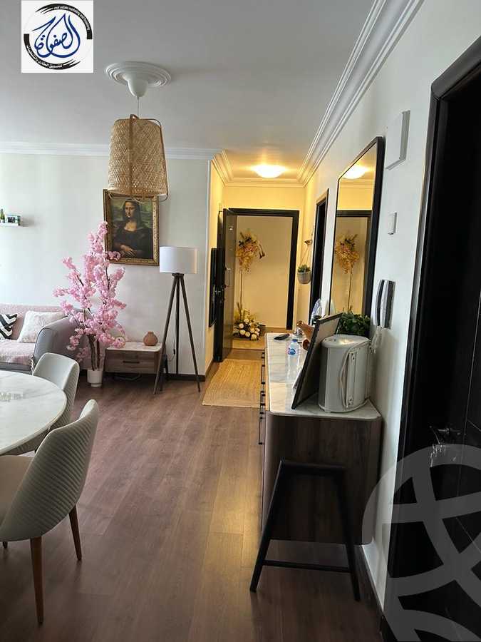 https://aqarmap.com.eg/en/listing/4378309-for-sale-cairo-new-cairo-compounds-taj-sultan