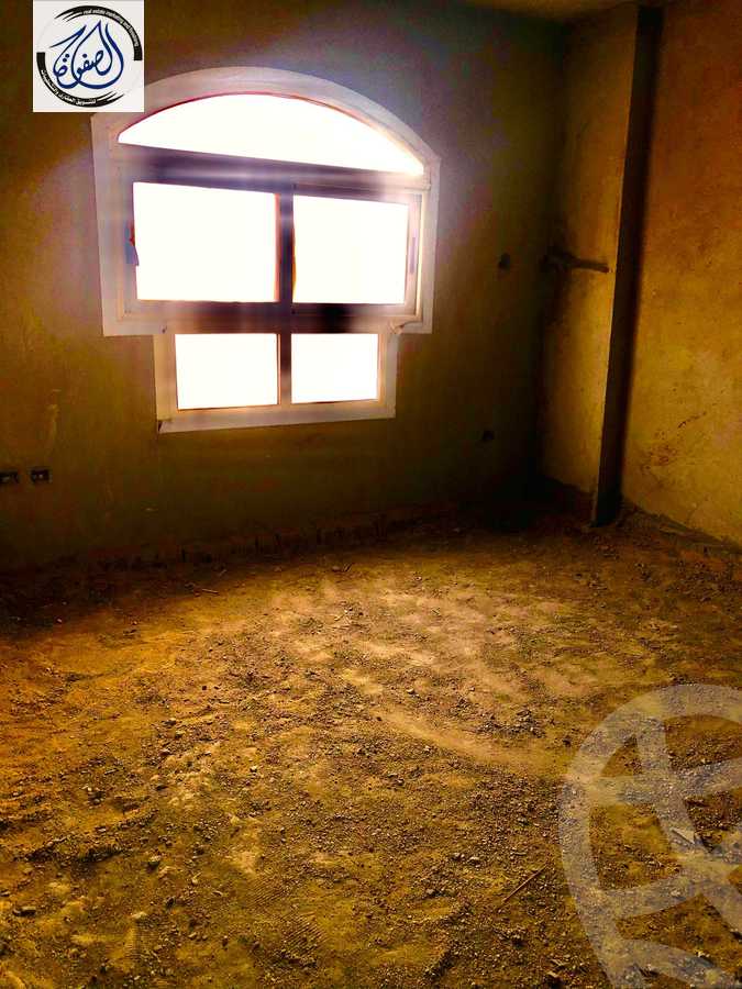 https://aqarmap.com.eg/en/listing/4477727-for-sale-cairo-new-cairo-compounds-dobat-el-modaraat-compound-deraa-misr