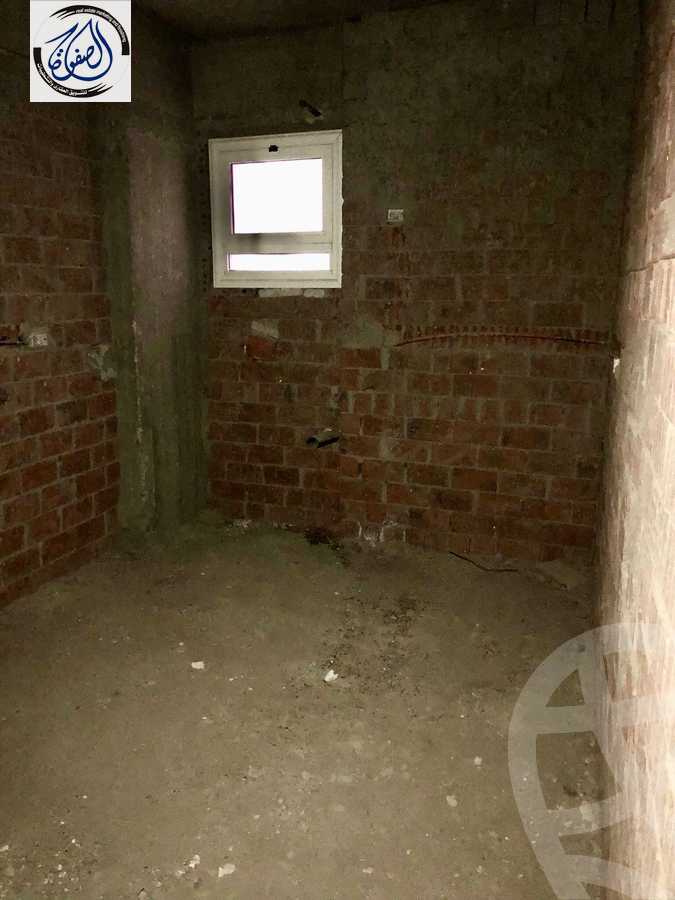 https://aqarmap.com.eg/en/listing/4477727-for-sale-cairo-new-cairo-compounds-dobat-el-modaraat-compound-deraa-misr
