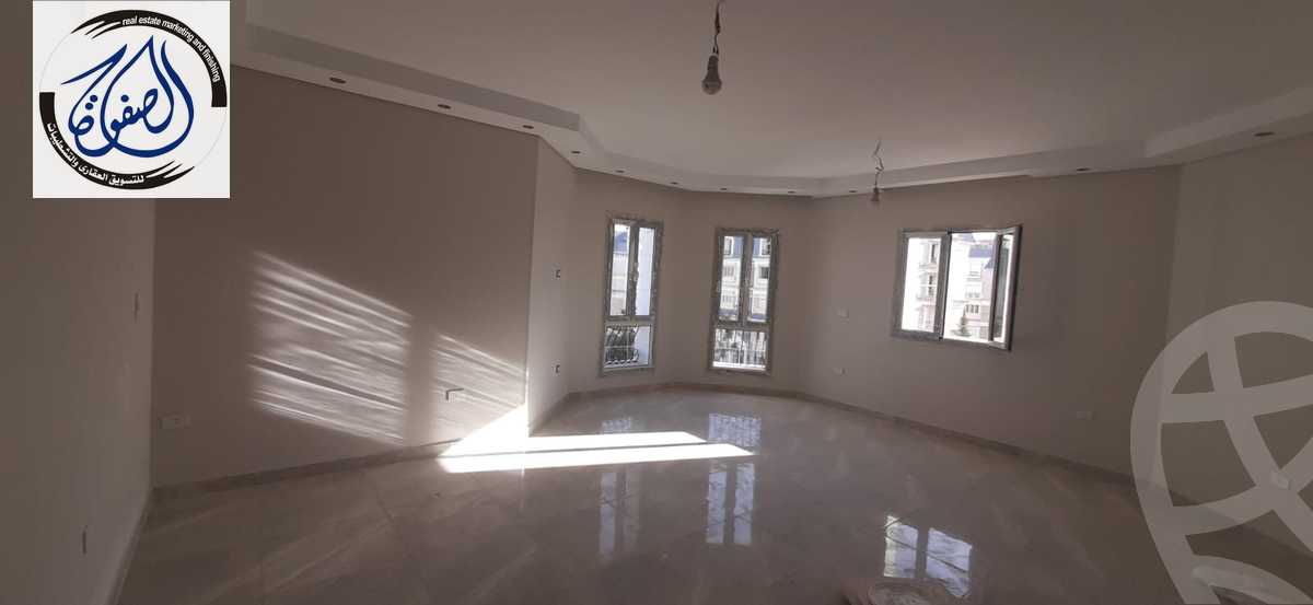 https://aqarmap.com.eg/en/listing/4499181-for-rent-cairo-new-cairo-compounds-mountain-view-hyde-park