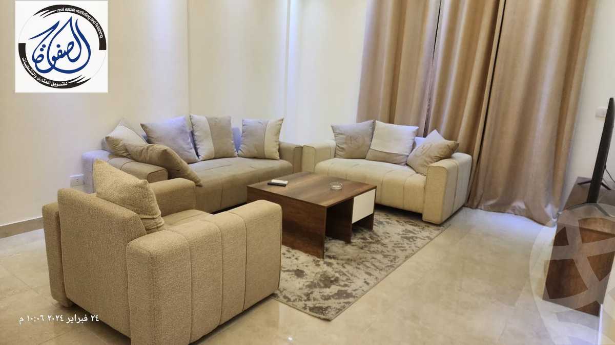 https://aqarmap.com.eg/ar/listing/4587824-for-rent-cairo-new-cairo-compounds-fifth-square