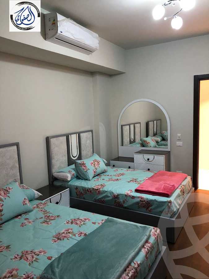 https://aqarmap.com.eg/en/listing/4587973-for-rent-cairo-new-cairo-compounds-kmbwnd-sky-kwndwz-swdyk-villette