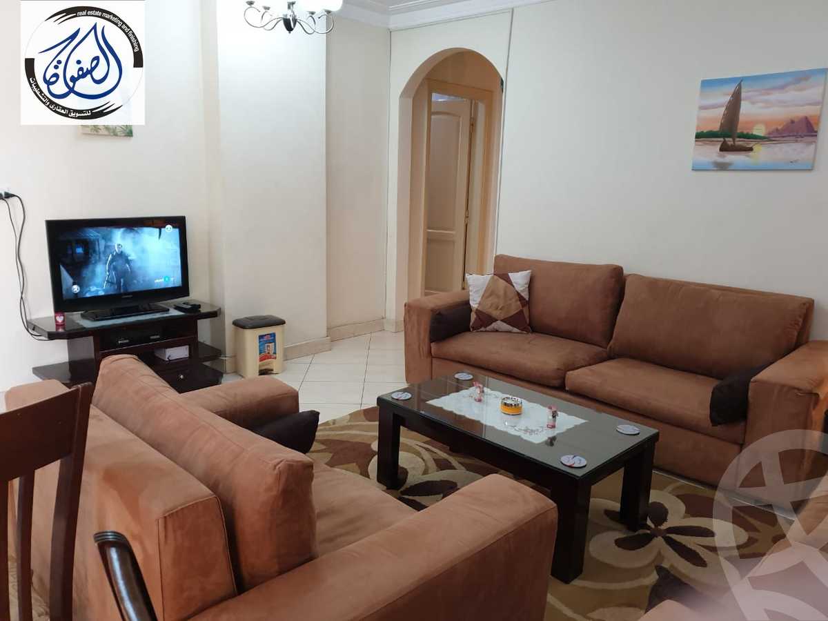 https://aqarmap.com.eg/ar/listing/4619501-for-rent-cairo-new-cairo-compounds-ritaj