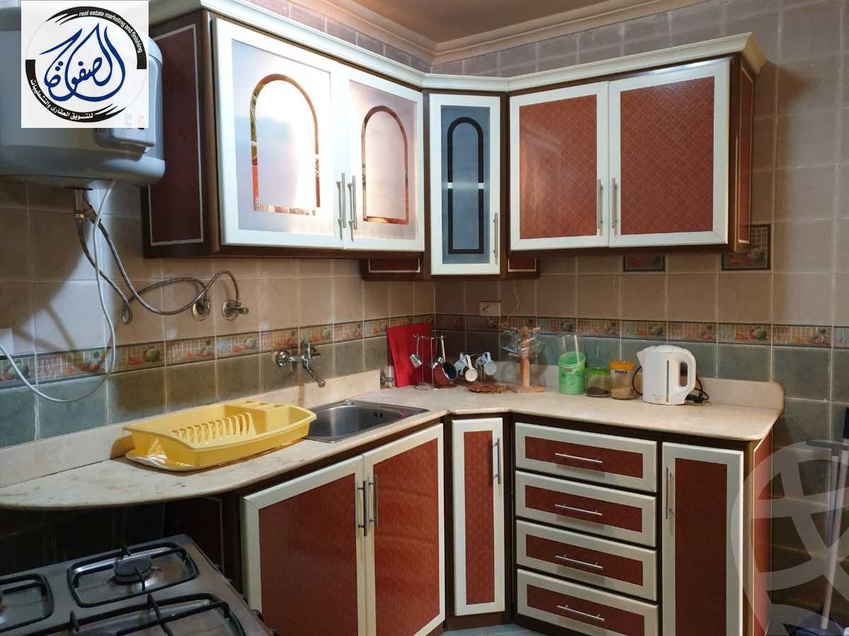 https://aqarmap.com.eg/ar/listing/4619501-for-rent-cairo-new-cairo-compounds-ritaj