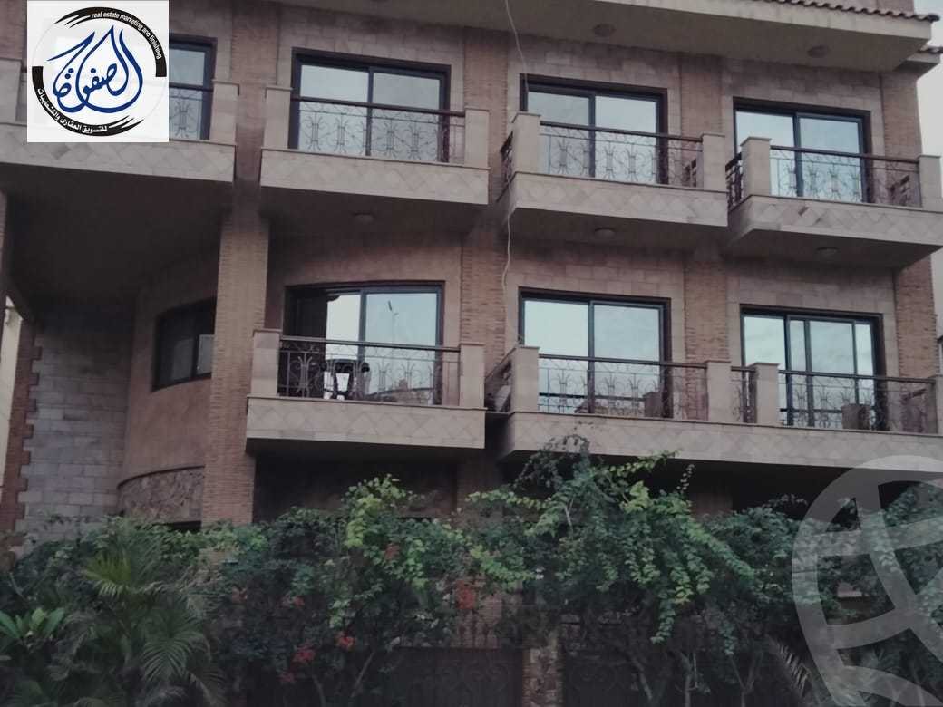 https://aqarmap.com.eg/en/listing/6086262-for-rent-cairo-new-cairo-first-settlement-mhwr-mstfy-kml
