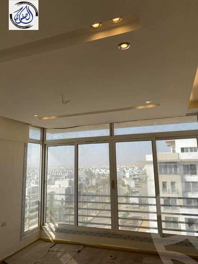 https://aqarmap.com.eg/en/listing/4789966-for-rent-cairo-new-cairo-compounds-mountain-view-hyde-park