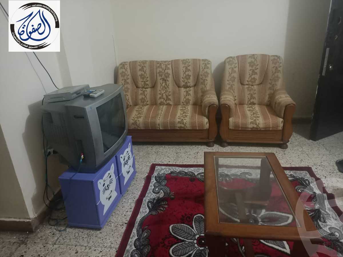 https://aqarmap.com.eg/ar/listing/4814639-for-rent-cairo-new-cairo-first-settlement-neighbourhood-9-el-shaikh-mohamed-al-gizawy-st