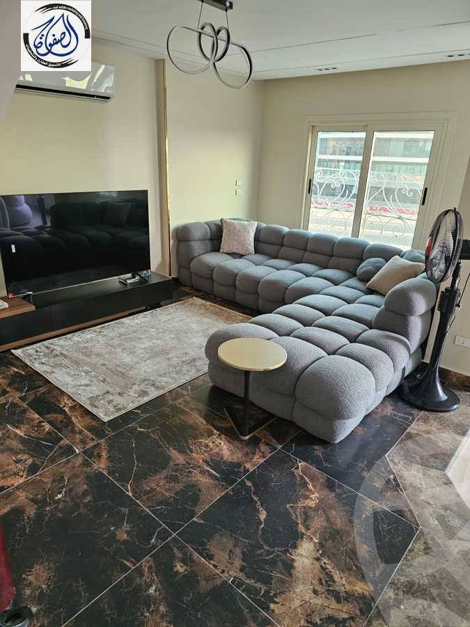 https://aqarmap.com.eg/en/listing/5253133-for-sale-cairo-new-cairo-el-ahyaa-third-neighborhood-street-1