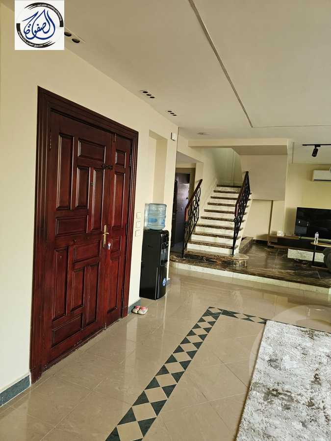 https://aqarmap.com.eg/en/listing/5253133-for-sale-cairo-new-cairo-el-ahyaa-third-neighborhood-street-1