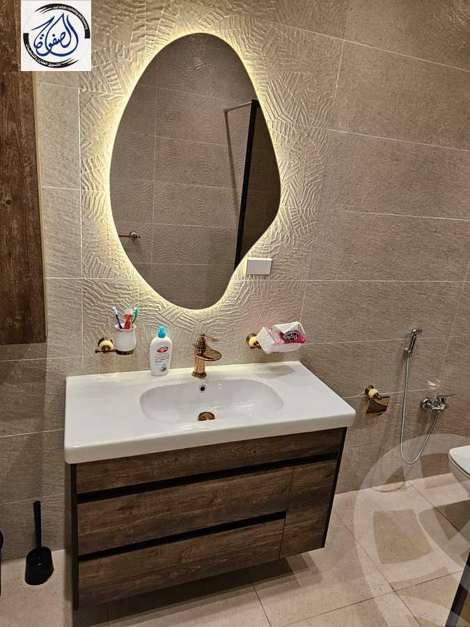 https://aqarmap.com.eg/en/listing/5253133-for-sale-cairo-new-cairo-el-ahyaa-third-neighborhood-street-1