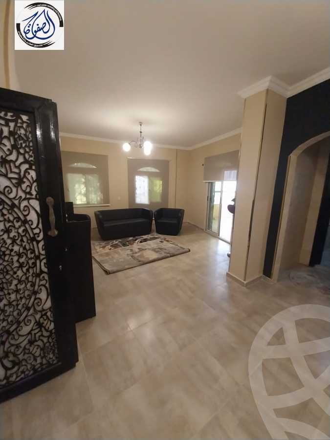 https://aqarmap.com.eg/en/listing/5255996-for-rent-cairo-new-cairo-ganob-el-akadamiya-south-academy-b-taha-hussein-st