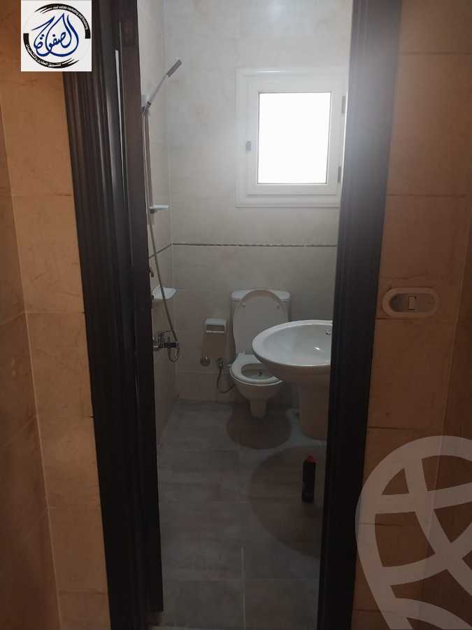 https://aqarmap.com.eg/en/listing/5255996-for-rent-cairo-new-cairo-ganob-el-akadamiya-south-academy-b-taha-hussein-st