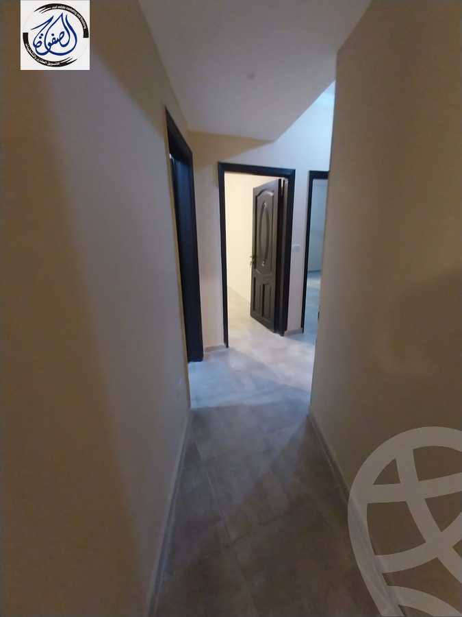 https://aqarmap.com.eg/en/listing/5255996-for-rent-cairo-new-cairo-ganob-el-akadamiya-south-academy-b-taha-hussein-st