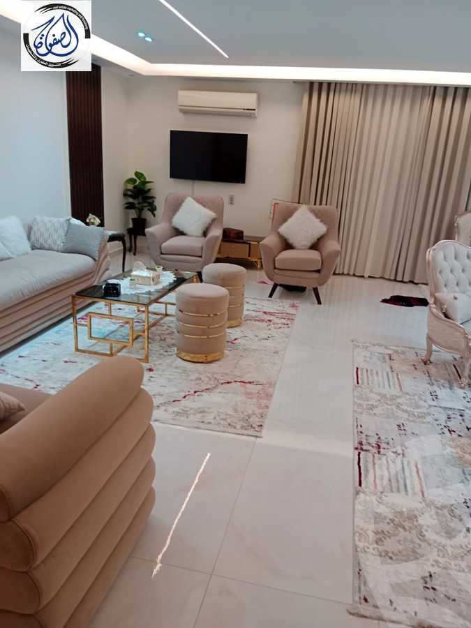 https://aqarmap.com.eg/en/listing/5256014-for-sale-cairo-new-cairo-el-ahyaa-first-neighborhood-street-1