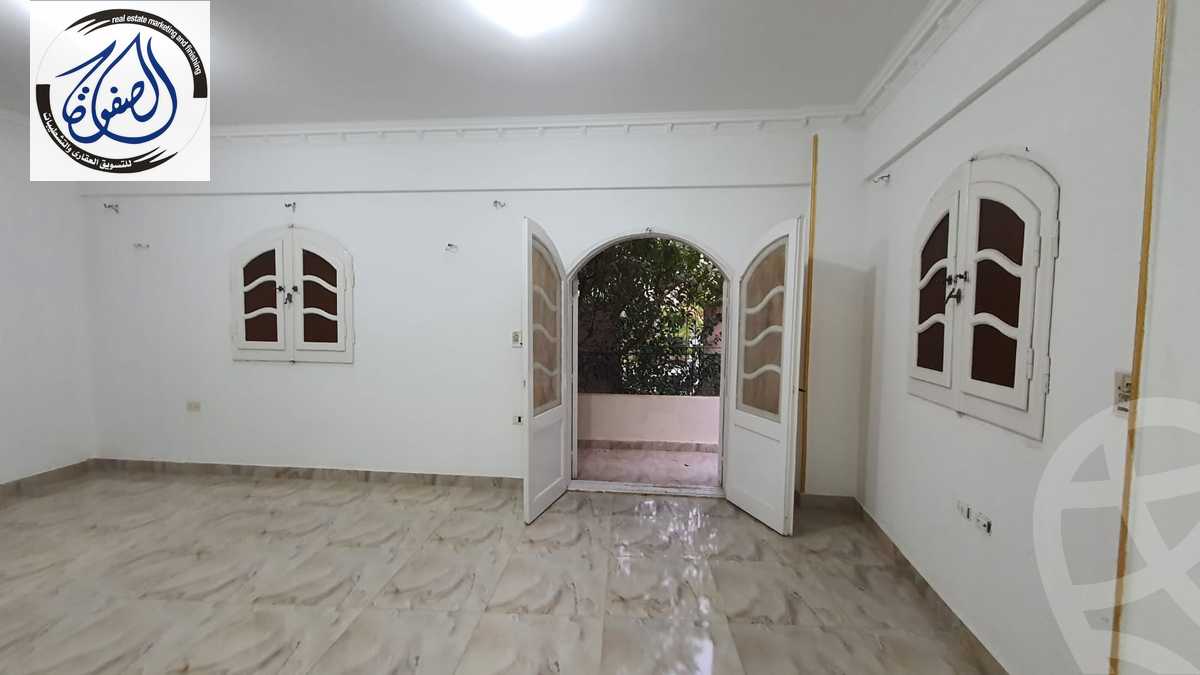 https://aqarmap.com.eg/en/listing/5256164-for-rent-cairo-new-cairo-first-settlement-neighbourhood-9-el-shaikh-mohamed-al-gizawy-st
