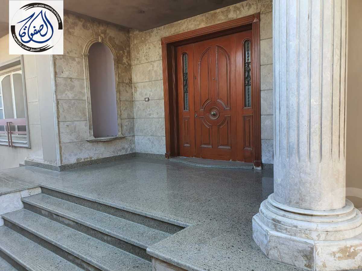 https://aqarmap.com.eg/en/listing/5263123-for-rent-cairo-new-cairo-el-ahyaa-first-neighborhood