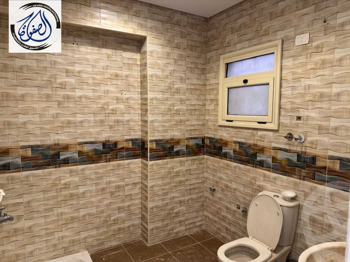 https://aqarmap.com.eg/ar/listing/5266296-for-sale-cairo-new-cairo-el-banafsg-el-banafsag-omarat-qt-342