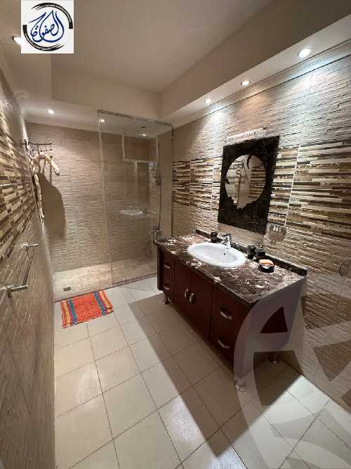 https://aqarmap.com.eg/ar/listing/5282704-for-rent-cairo-new-cairo-el-yassamin-el-yasmeen-7-el-shaikh-hassan-mamoun-st