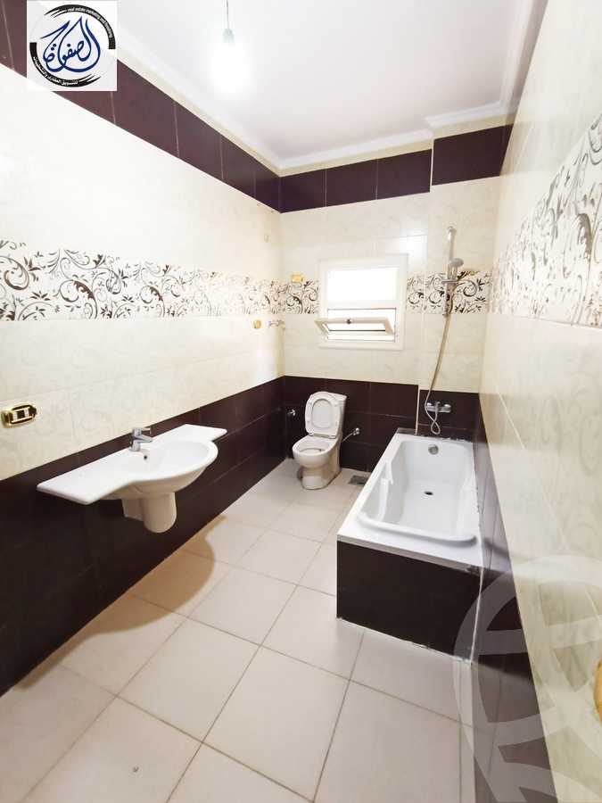 https://aqarmap.com.eg/en/listing/5294556-for-rent-cairo-new-cairo-el-ahyaa-fourth-neighborhood-street-1