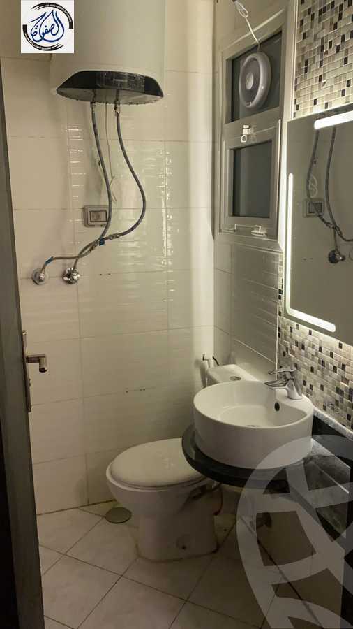 https://aqarmap.com.eg/en/listing/5298809-for-rent-cairo-new-cairo-lrhb-city-phase-5-talaat-mostafa-st