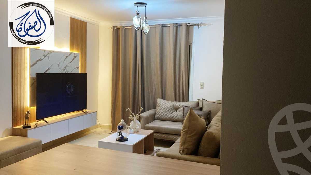 https://aqarmap.com.eg/en/listing/5298809-for-rent-cairo-new-cairo-lrhb-city-phase-5-talaat-mostafa-st
