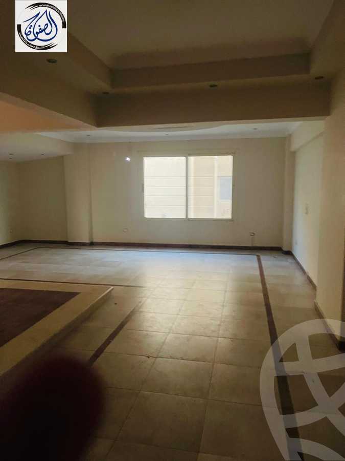https://aqarmap.com.eg/en/listing/5299141-for-rent-cairo-new-cairo-ganob-el-akadamiya-south-academy-a-zaid-ebn-haretha-st